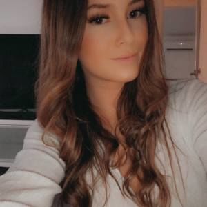 Meet your Posher, Emmanuelle